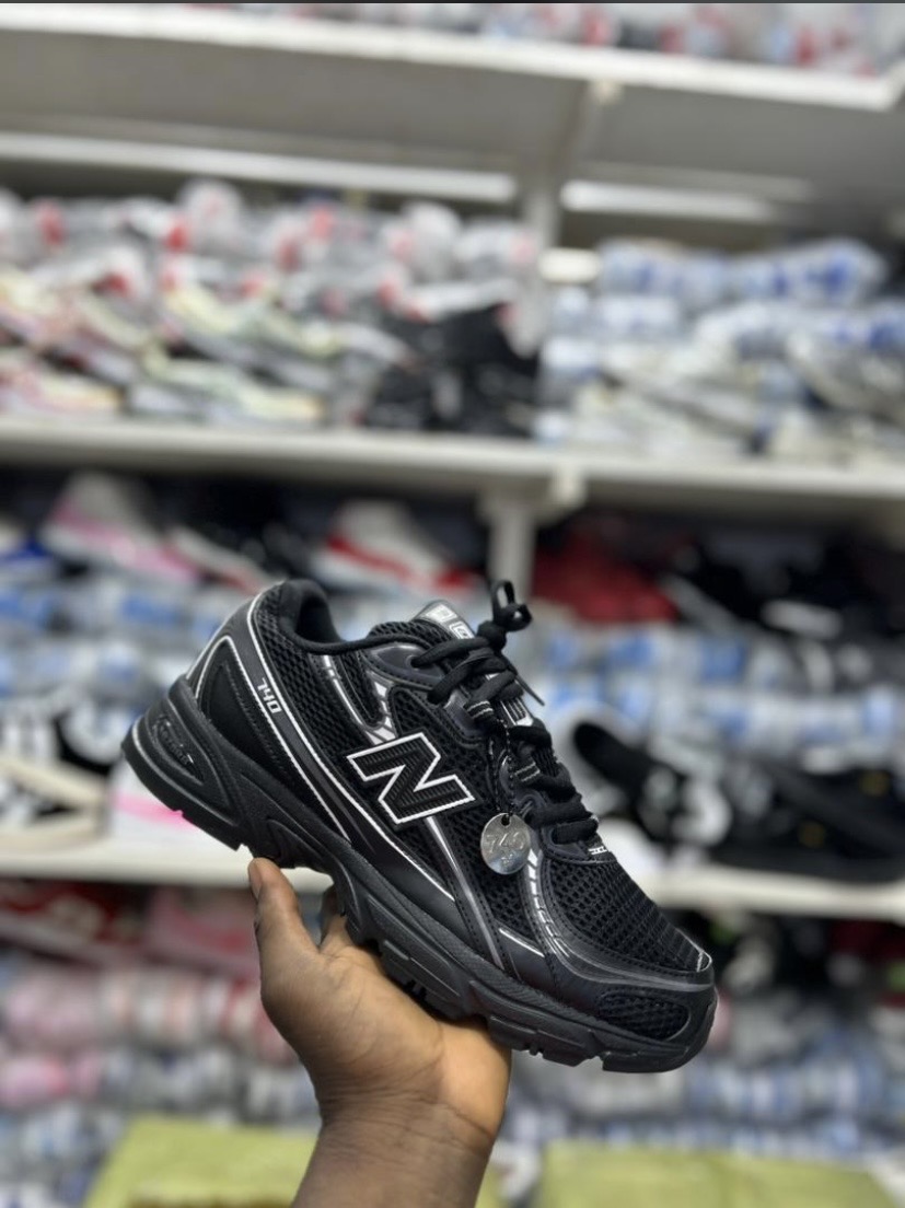 Lizzel’s sneaker hub